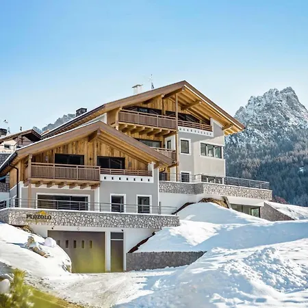 Luxury Chalet Plazola-2